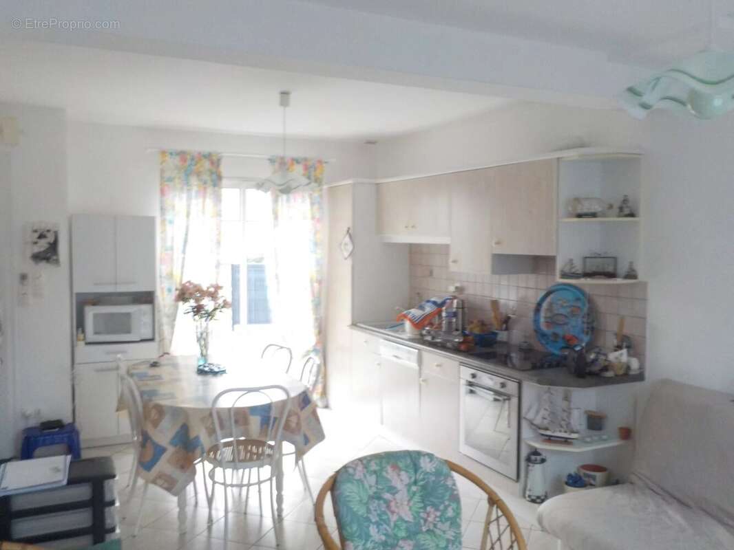 Maison à LA TURBALLE