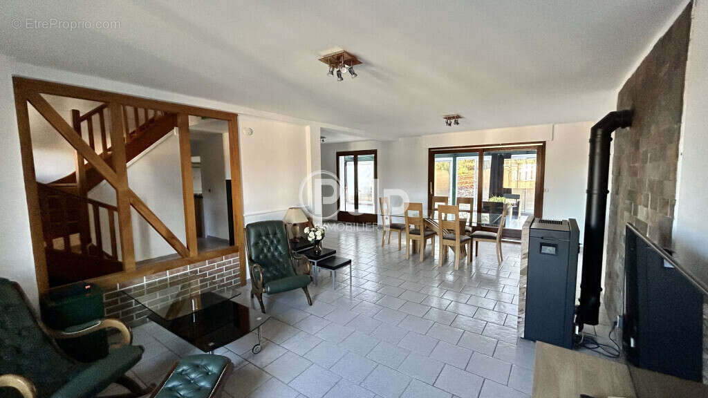 Maison à GIVENCHY-EN-GOHELLE