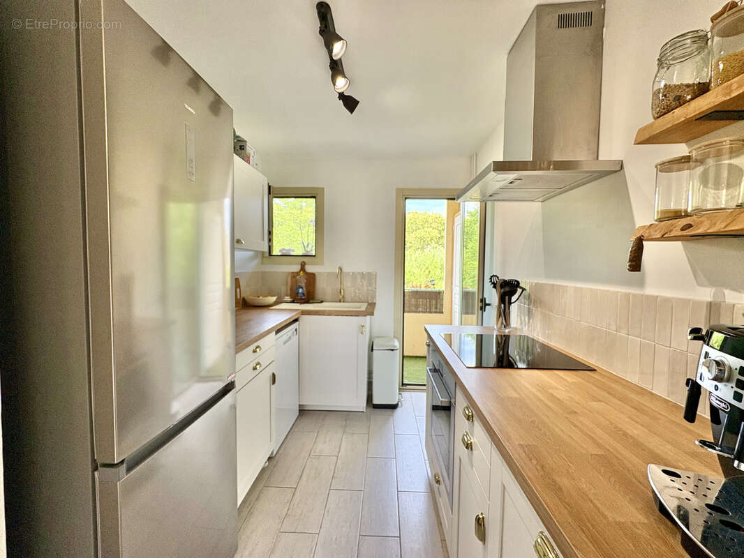 Appartement à SIX-FOURS-LES-PLAGES