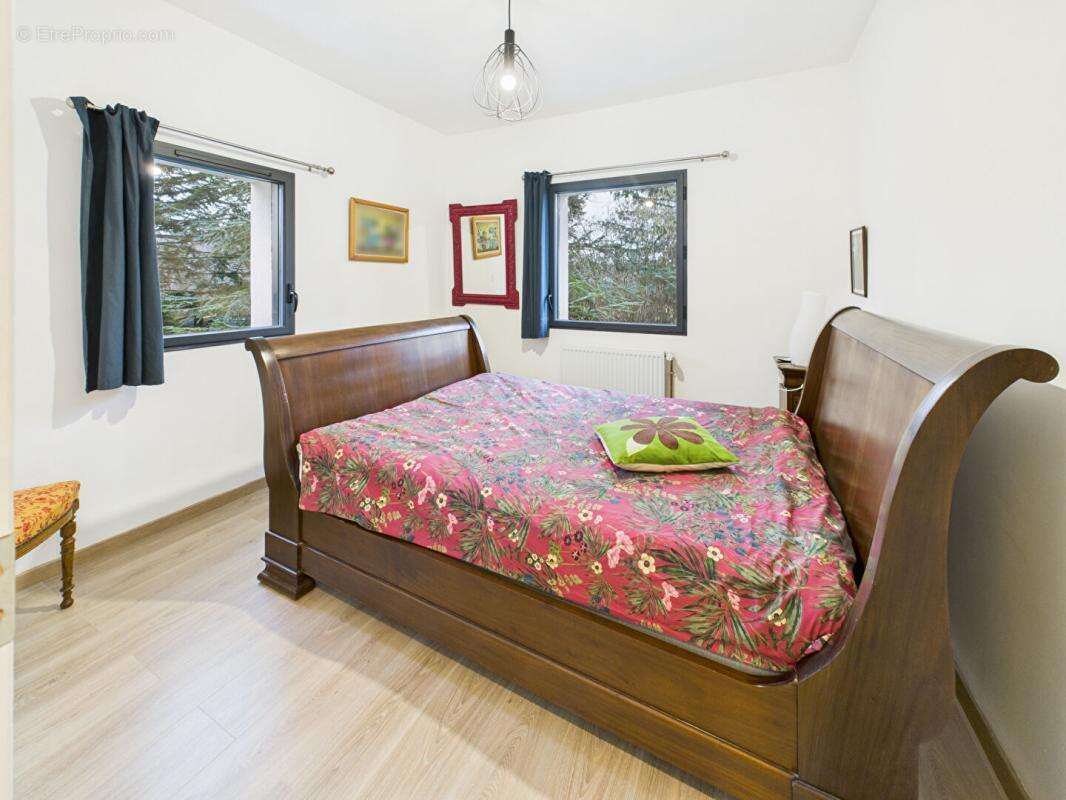 Propriété équestre Bourg Lastic 7 pièce(s) 139.28 m2 - photo 8
