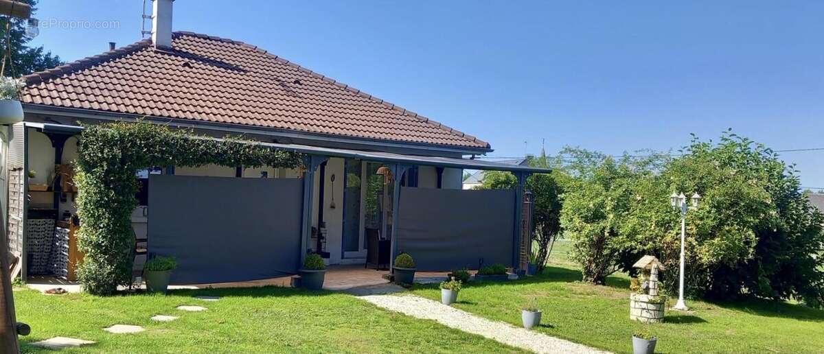 Maison à COLONDANNES