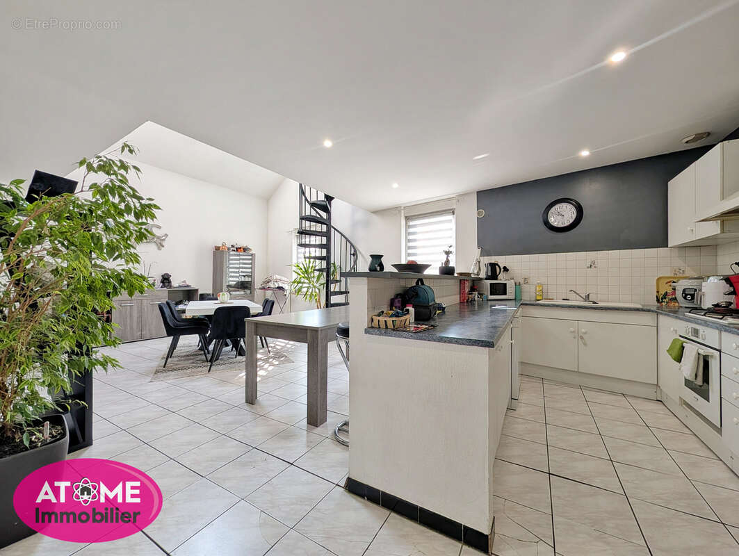 Appartement à HOMECOURT