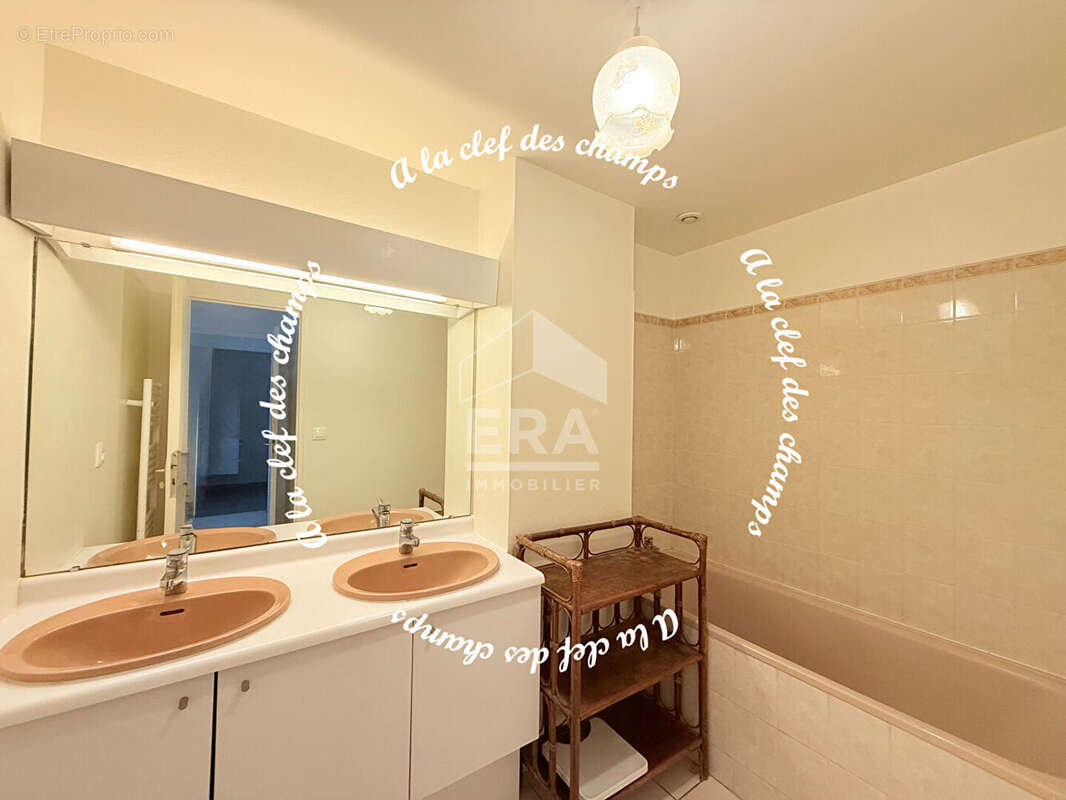 Maison à GIF-SUR-YVETTE