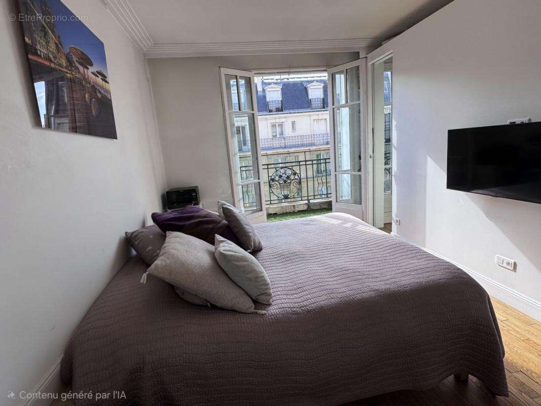 Appartement à PARIS-16E