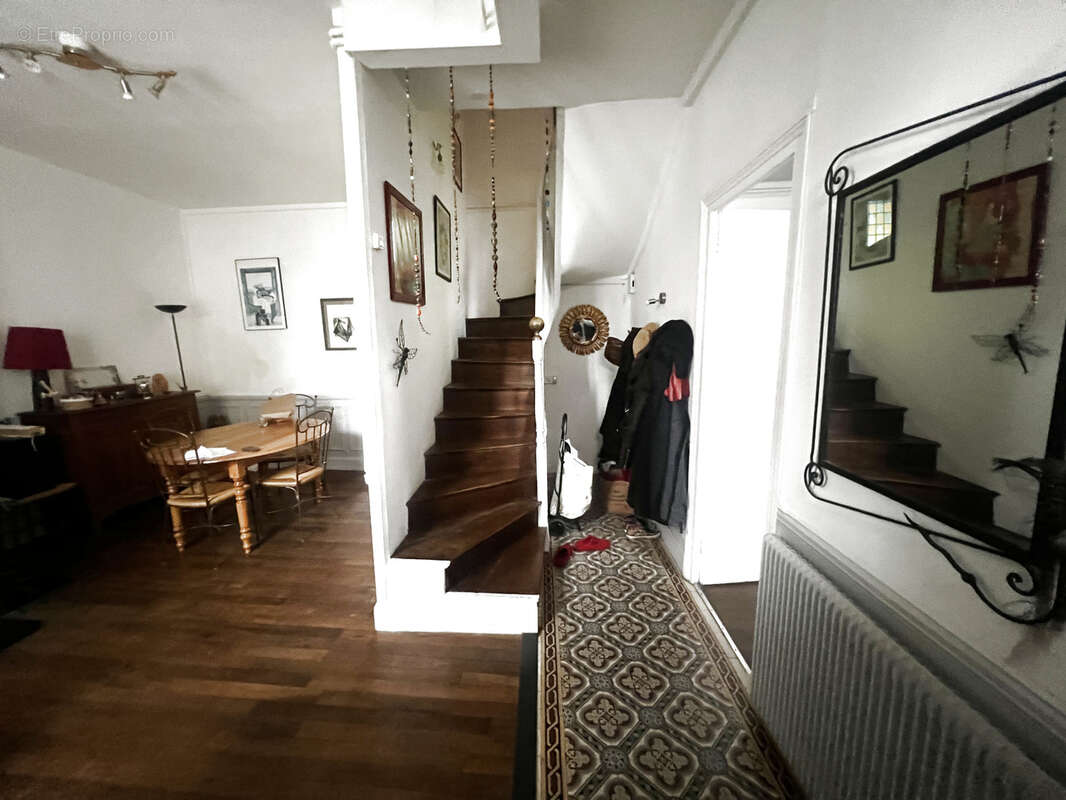 Maison à CHATELLERAULT