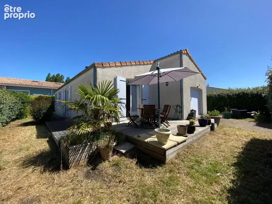 Maison individuelle Les Mathes 4 pièce(s) 90 m2 à 400m du Centre - photo 2