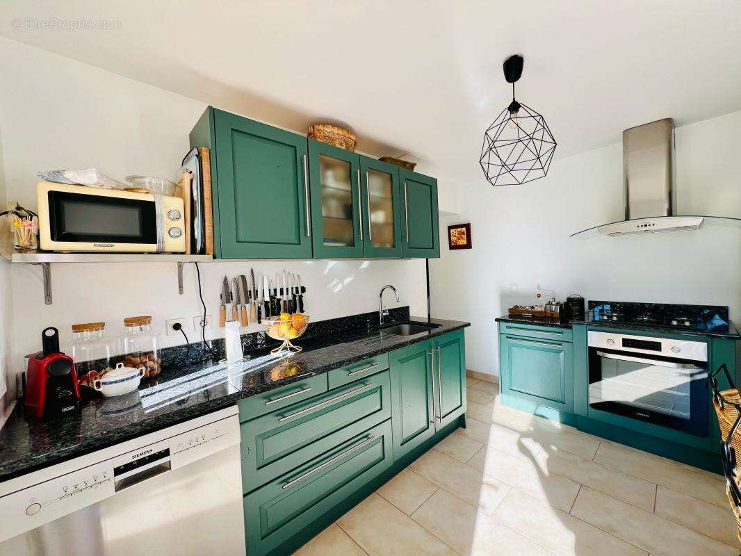 Maison à LA CADIERE-D&#039;AZUR