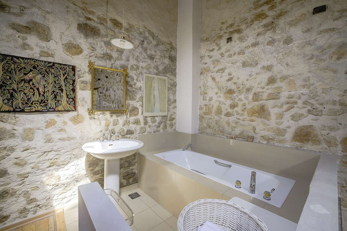 Maison à LA COLLE-SUR-LOUP