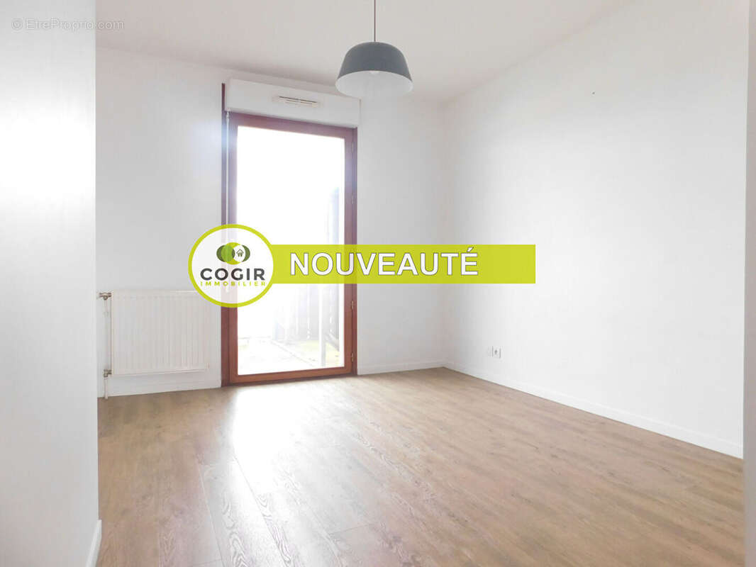Appartement à VEZIN-LE-COQUET