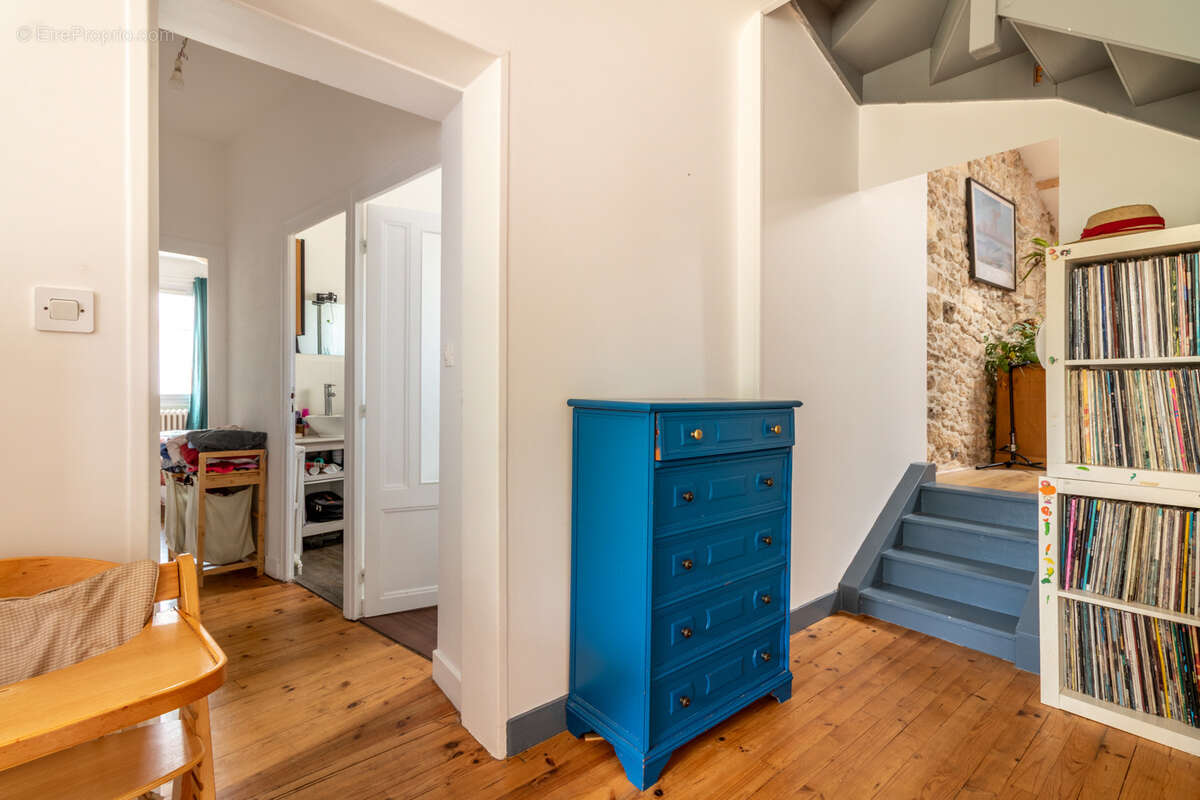 Maison 5 chambres, jardin, cave, parking - photo 13