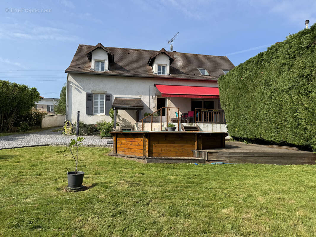 Maison à BELLERIVE-SUR-ALLIER