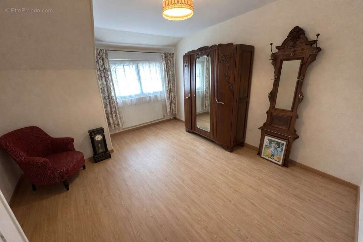 Maison à LIZY-SUR-OURCQ