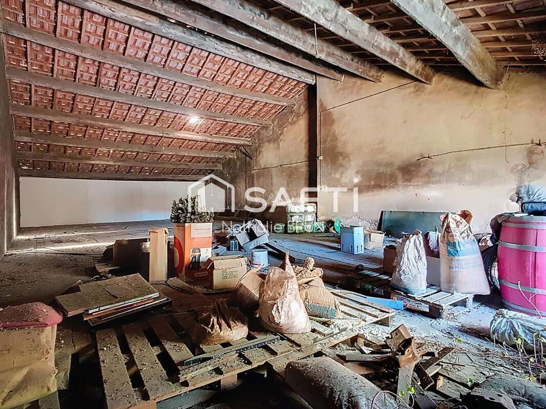 Photo 3 - Parking à BOUJAN-SUR-LIBRON