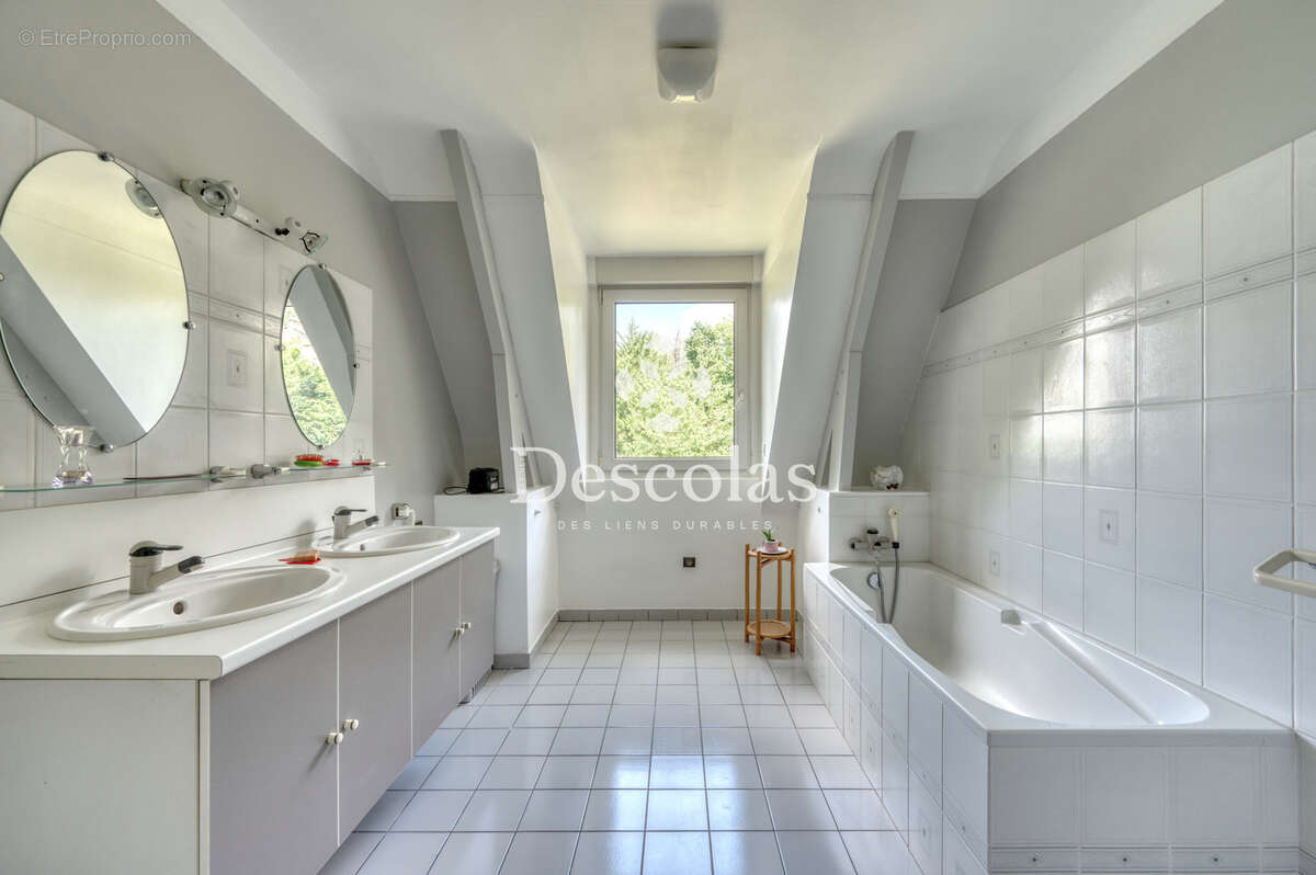 Maison à SAINT-GERMAIN-EN-LAYE