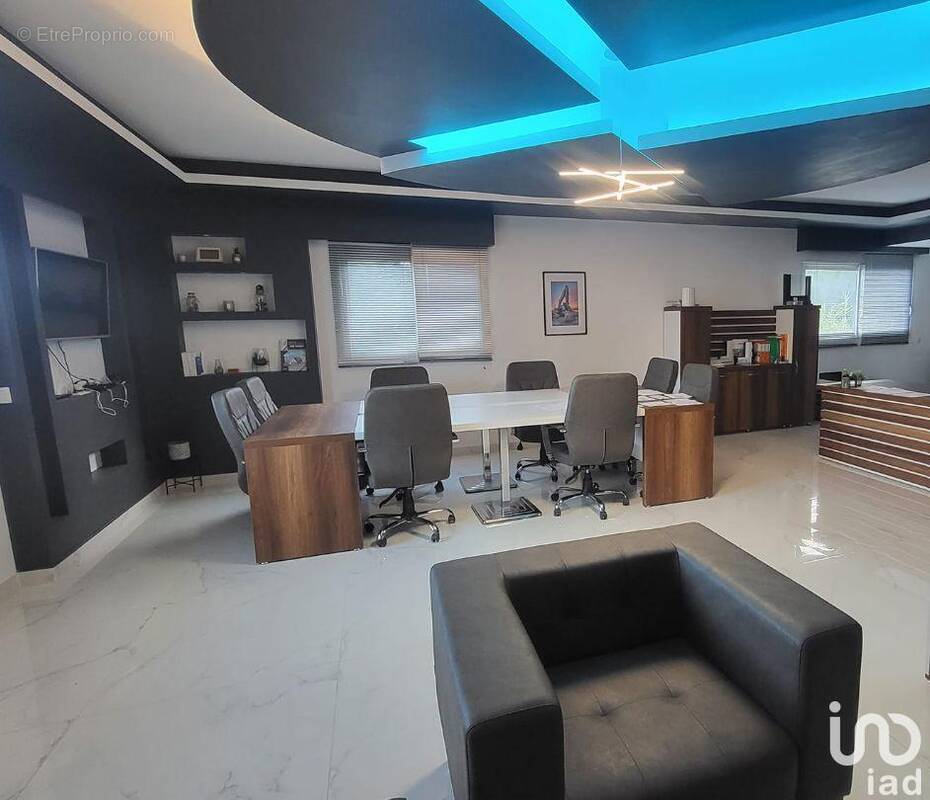 Photo 1 - Commerce à DRAGUIGNAN