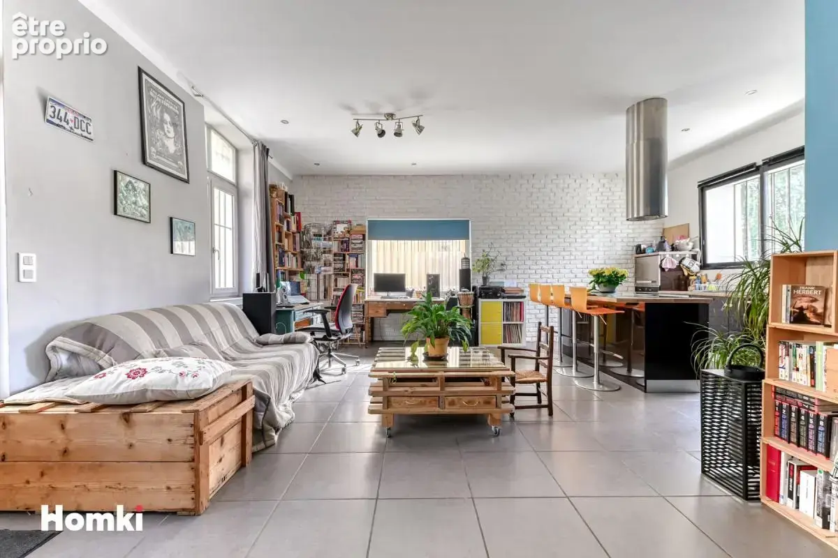 Appartement T3 de 77 m² à Caluire-et-Cuire 69300, Quai Clemenceau - photo 4