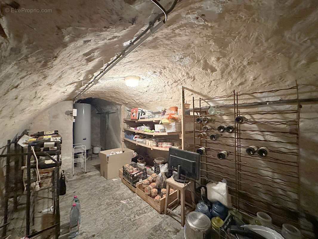 Maison à HOUDAN