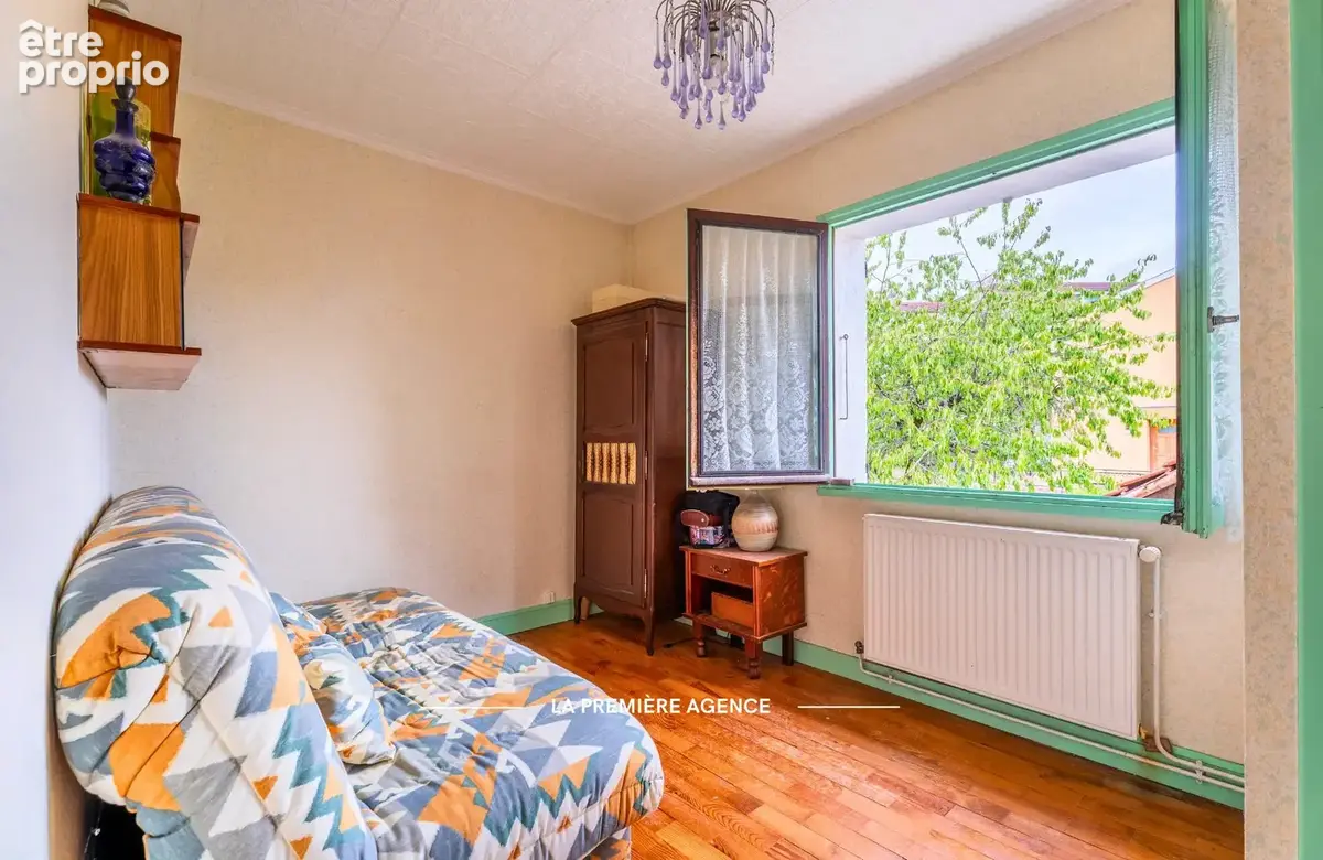 Maison 5 pièces 92 m² à vendre à Tarare (69170) - photo 9