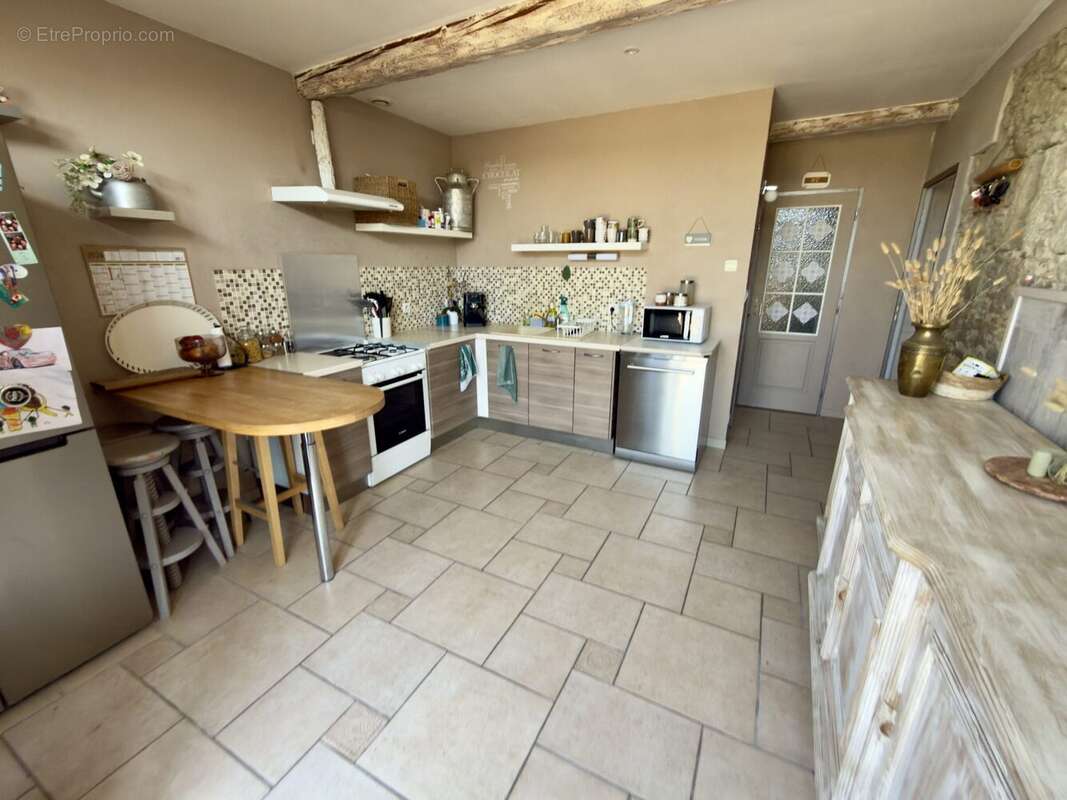 Maison 145 m² à Arzens  - photo 4
