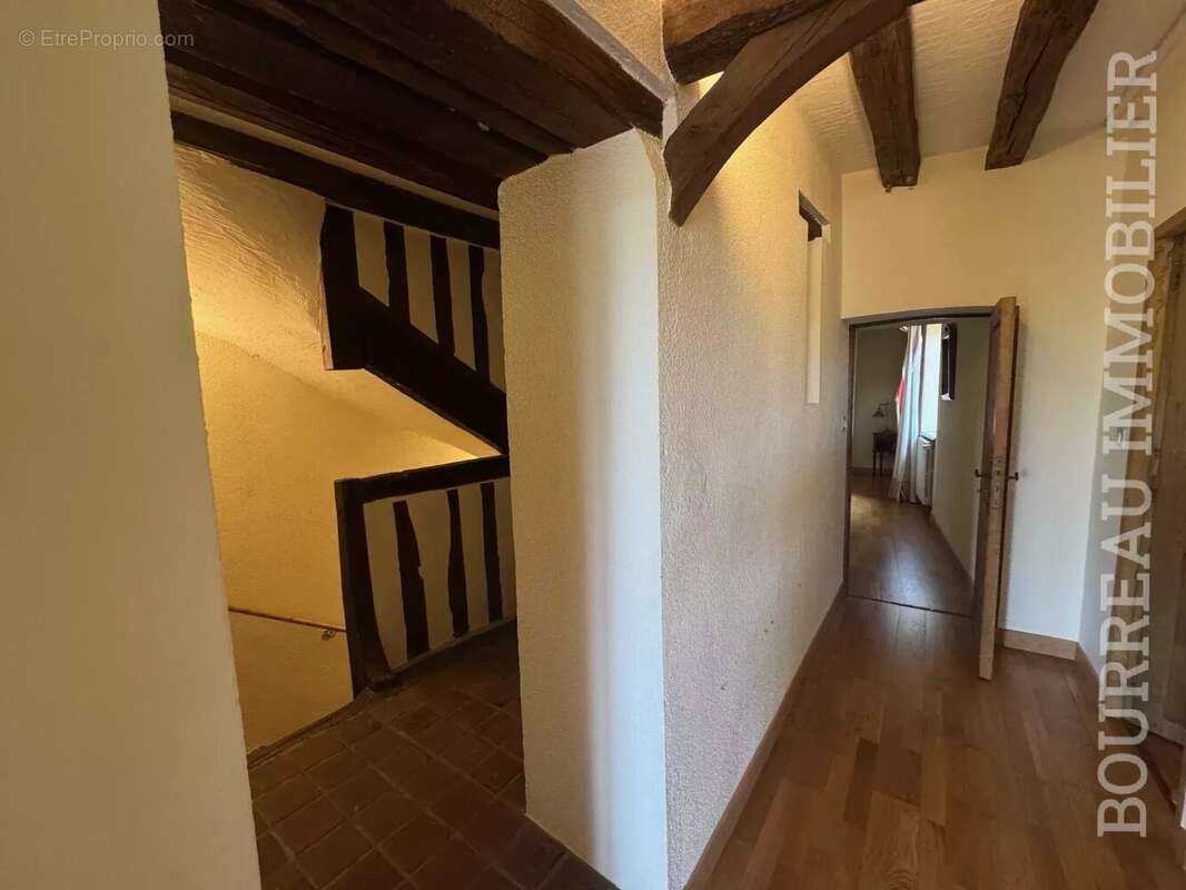 Appartement à ARMEAU