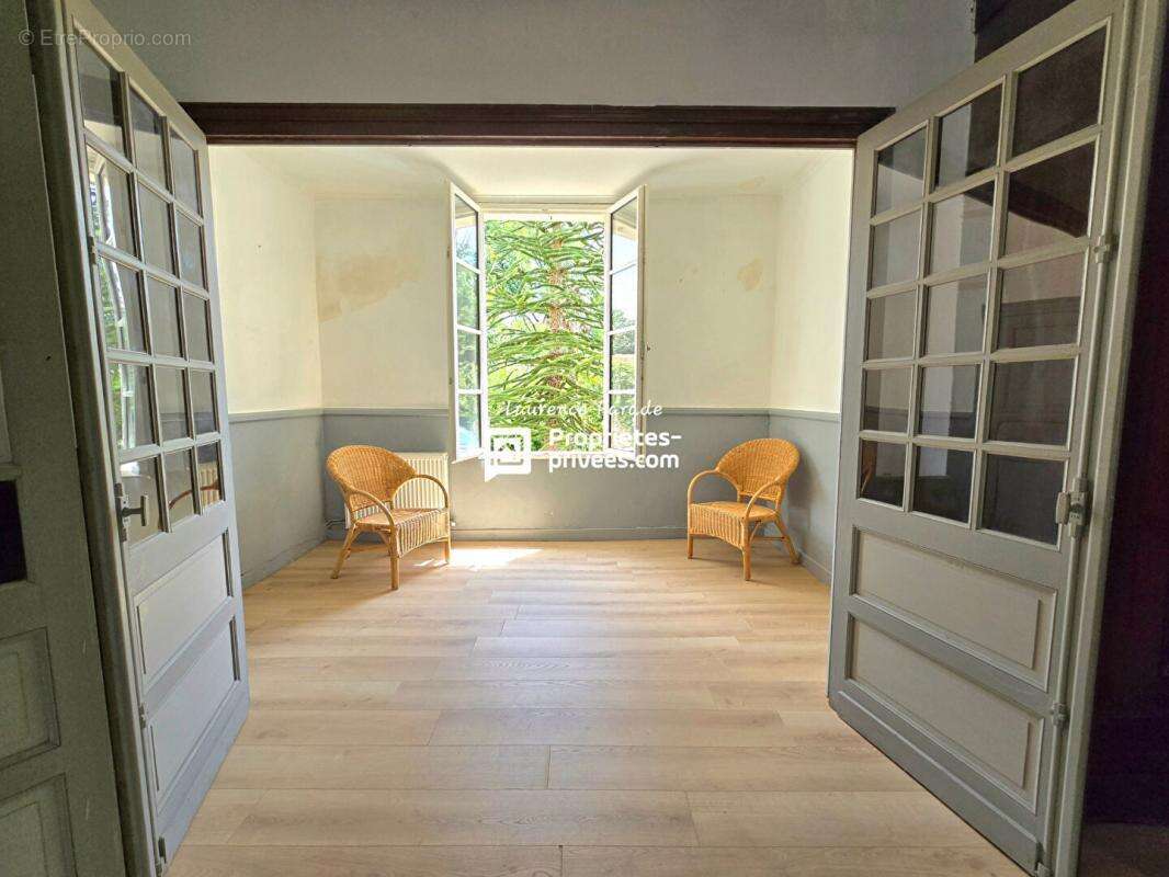 Maison, annexes puits parc ruisseau - photo 5