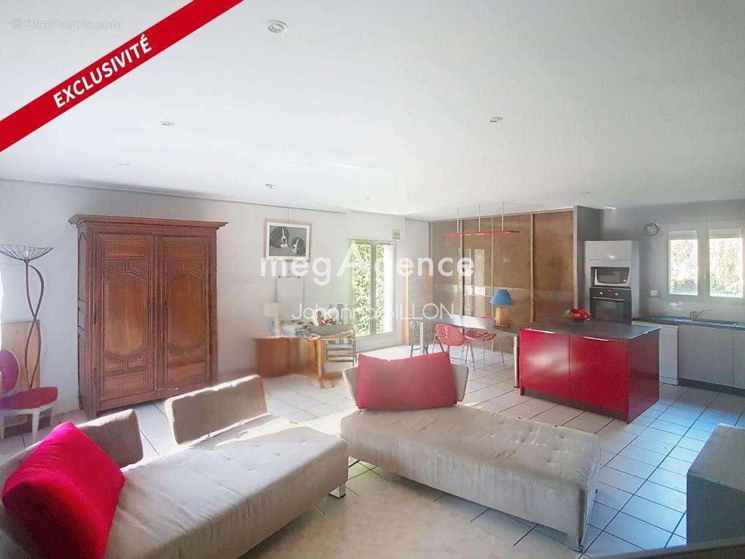 Maison à SAVONNIERES