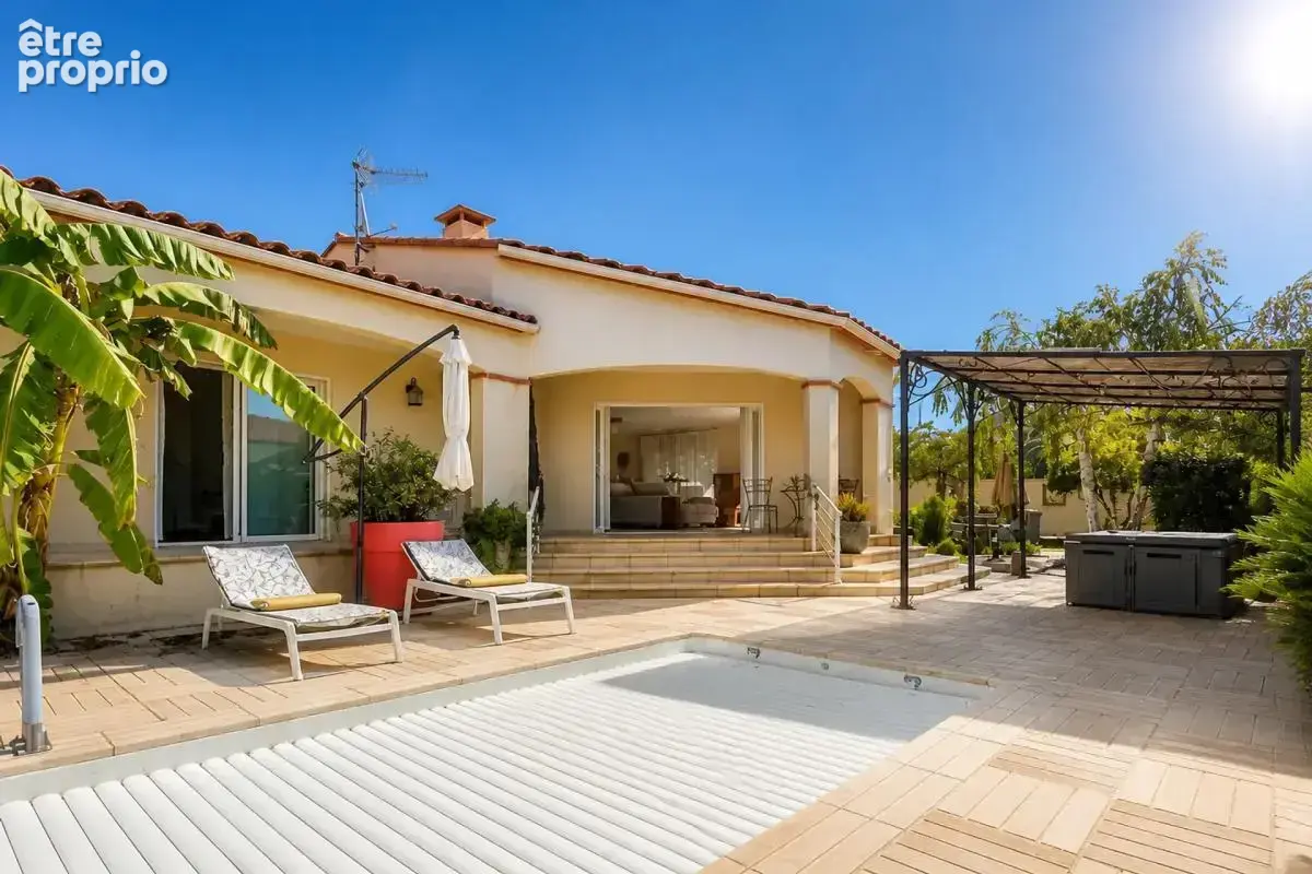 Maison de 5 pièces de 140 m² à Villeneuve-de-la-Raho - photo 18