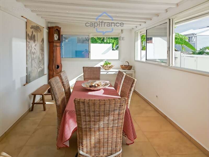 Maison à SAINT-PIERRE