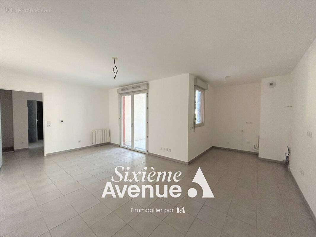 Appartement à VAULX-EN-VELIN