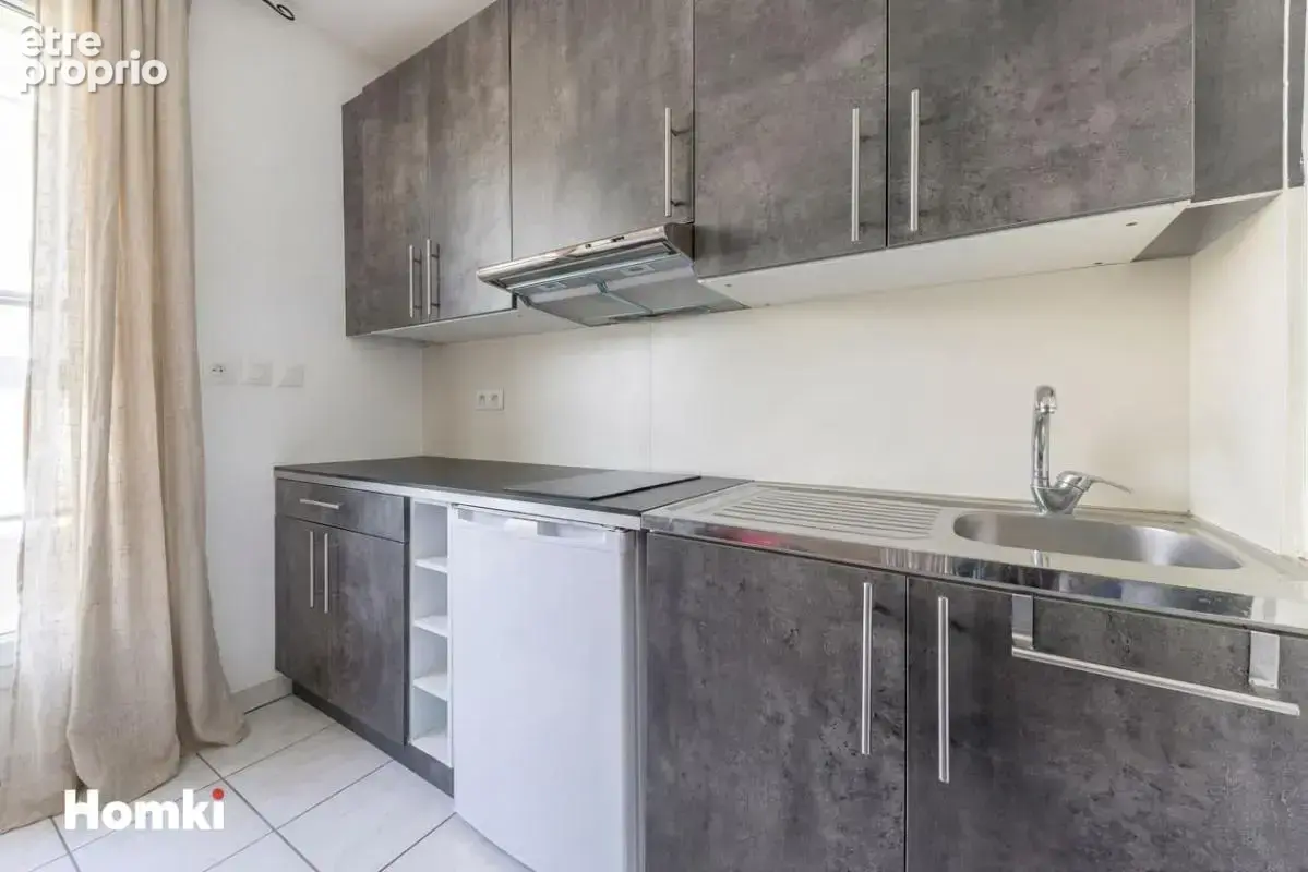 Studio de 20.57 m² avec balcon à Tassin-la-Demi-Lune 69160, Avenue Georges Clemenceau - photo 2