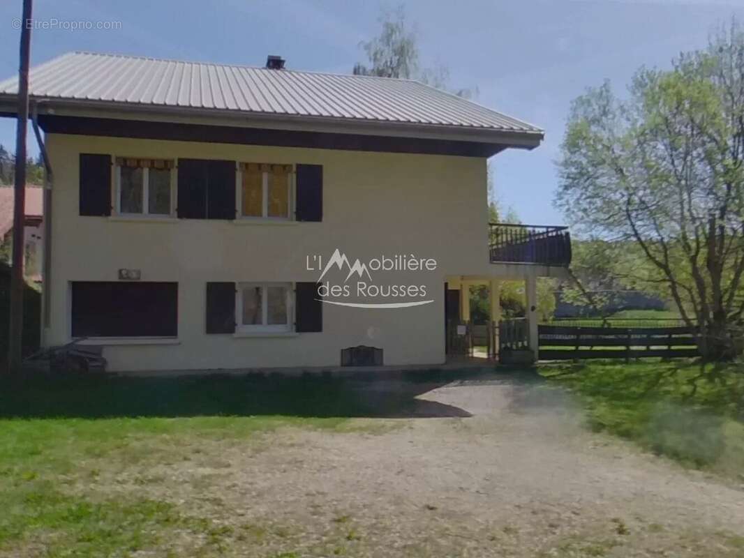 Maison à LAMOURA