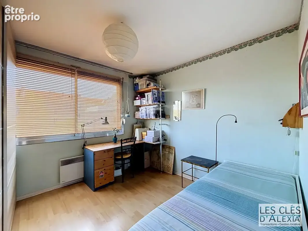 T4  de 87 m2 traversant avec balcons et garage fermé – Villeurbanne - photo 9