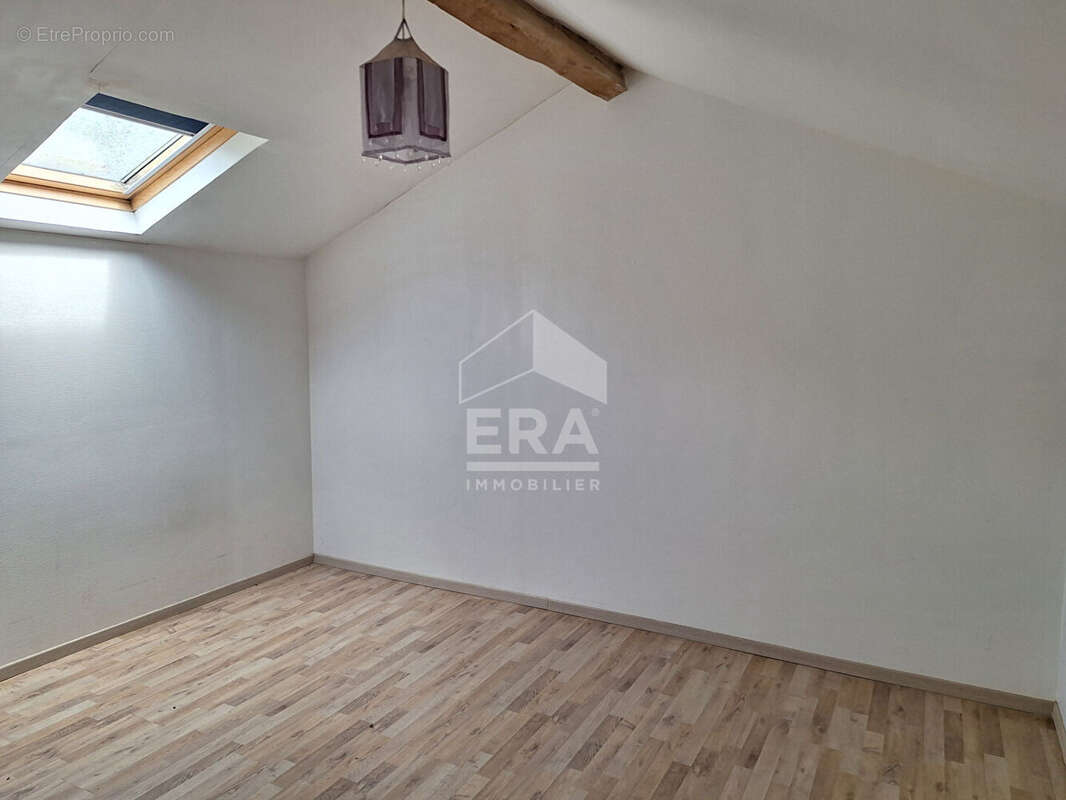 Maison à MONTPON-MENESTEROL