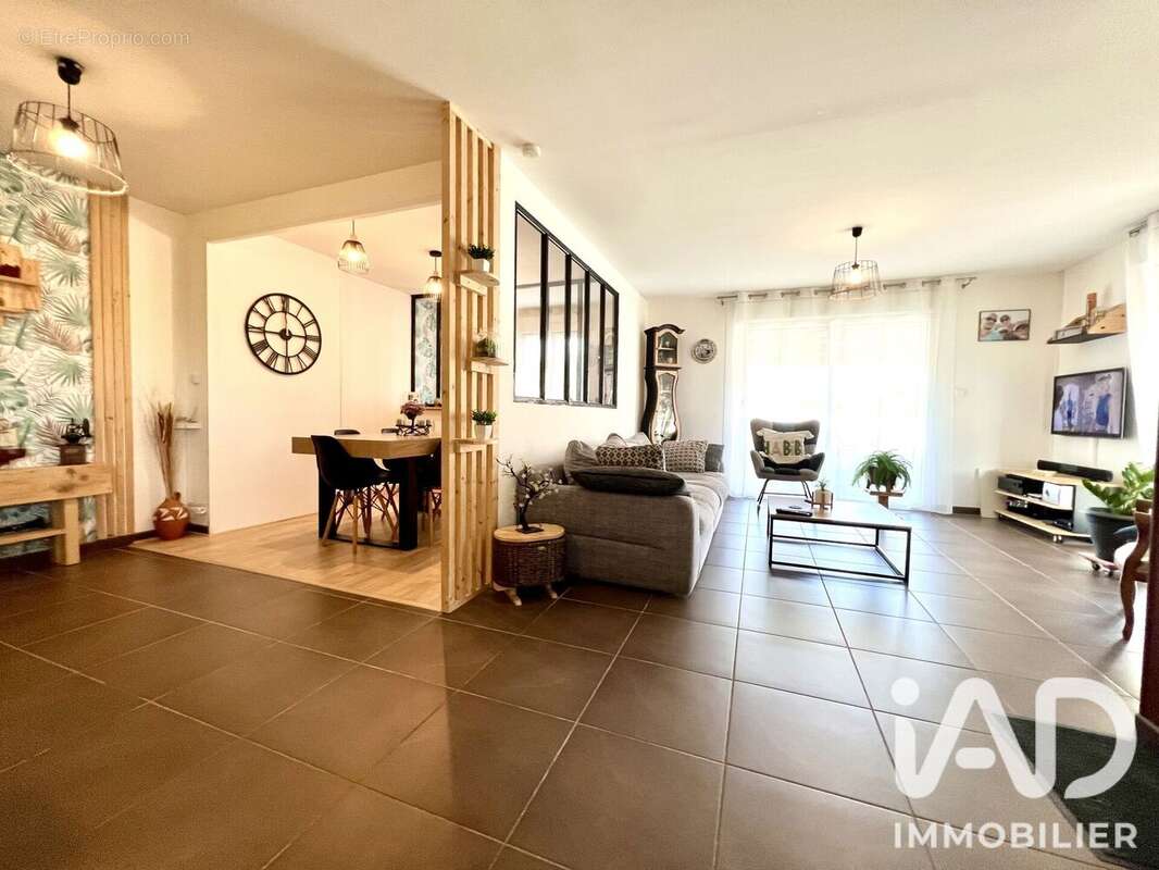 Maison 100 m² à Saint-Andre-De-Roquelongue  - photo 7