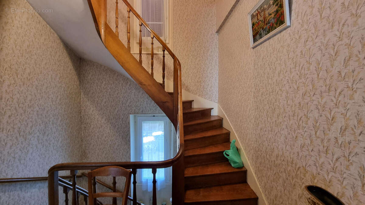 20230419_161423 - Maison à BUSSEROLLES