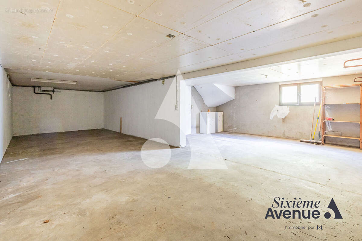 Maison à SAINT-GERMAIN-LES-ARPAJON