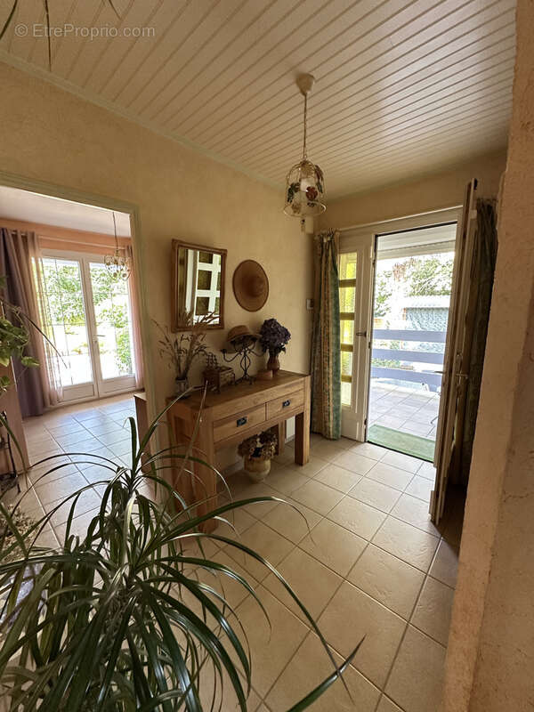 Villa 153 m2 à Espoey - photo 5
