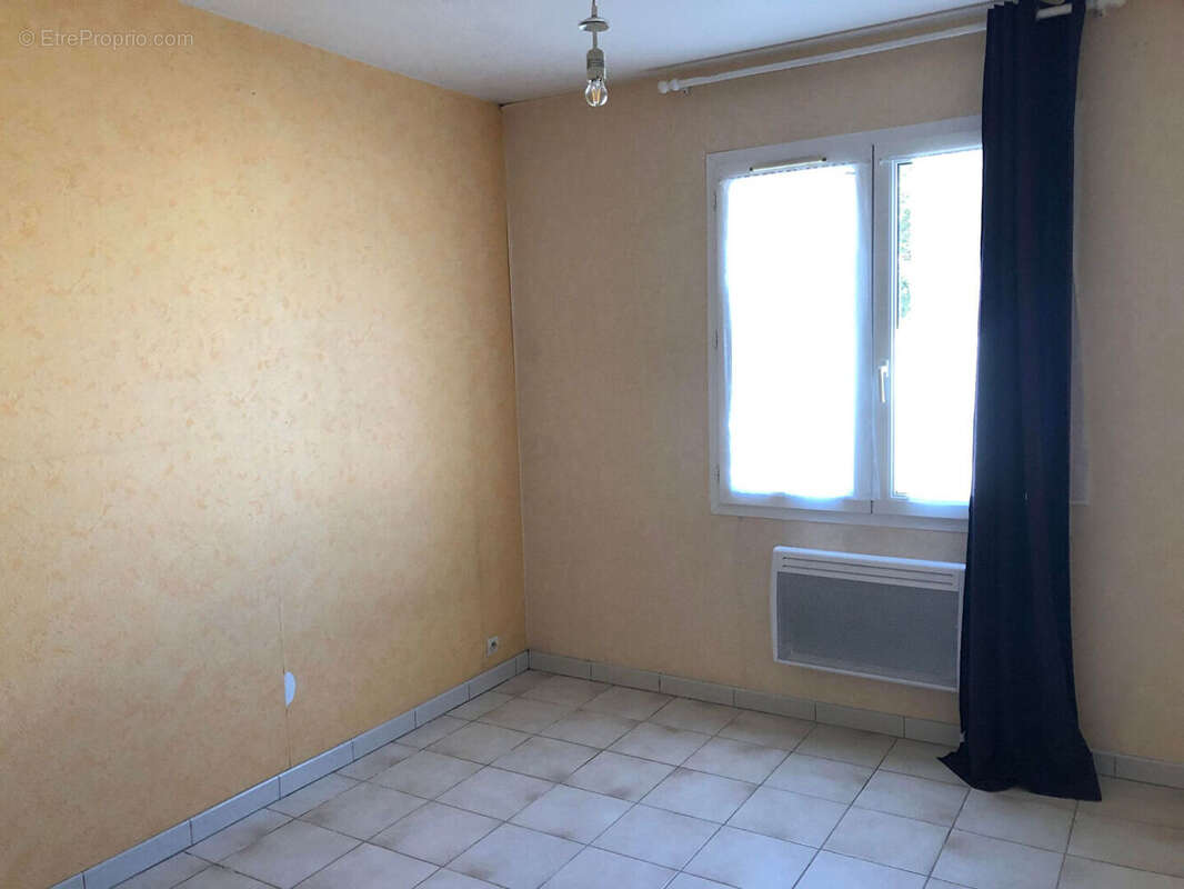 Maison à SALLES-SUR-MER