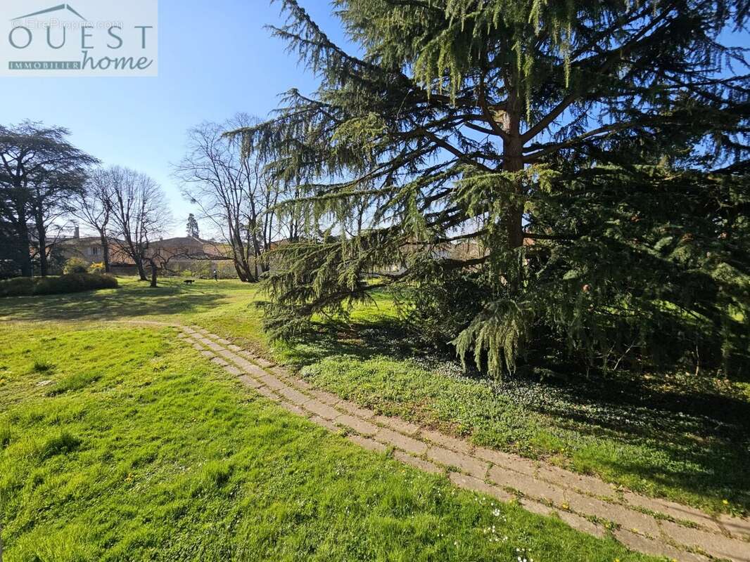 Appartement à LYON-9E
