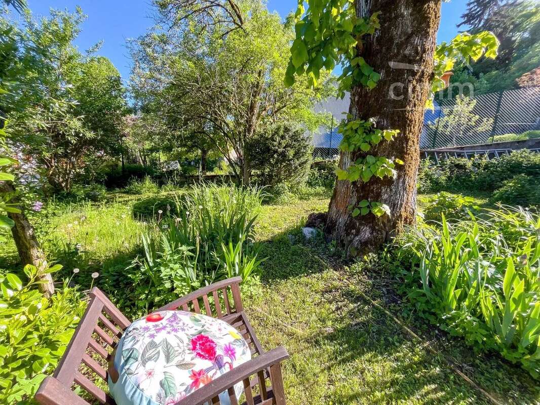 Maison à LA TERRASSE