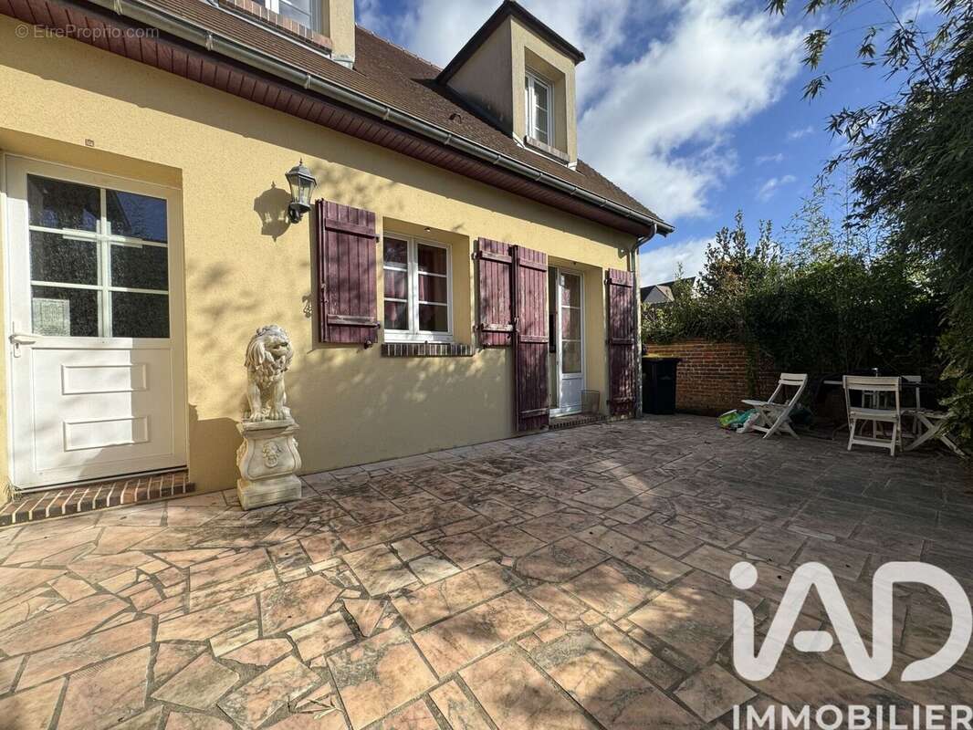 Photo 2 - Maison à COURVILLE-SUR-EURE
