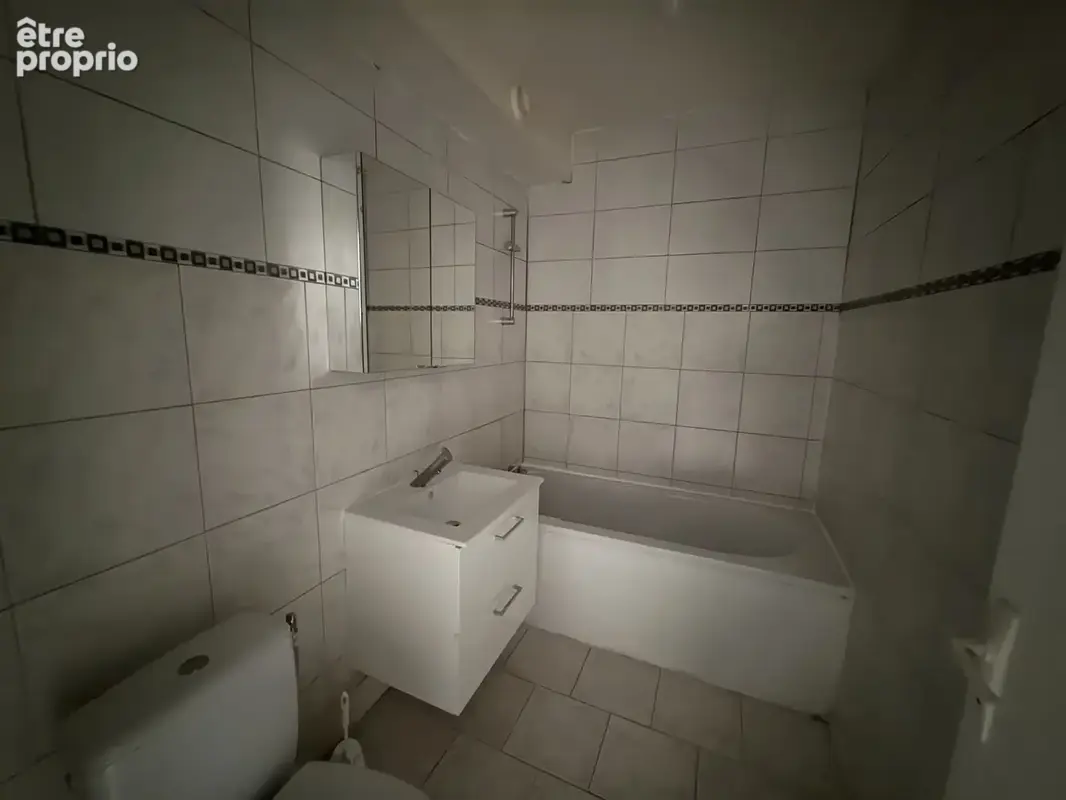 THIONVILLE STUDIO avec parking 25m2 65000€ - photo 7