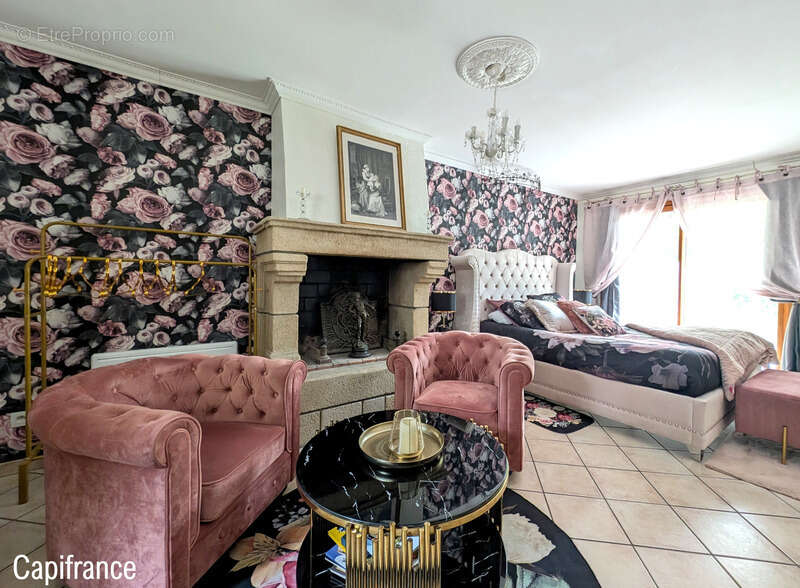 Maison à LA GACILLY