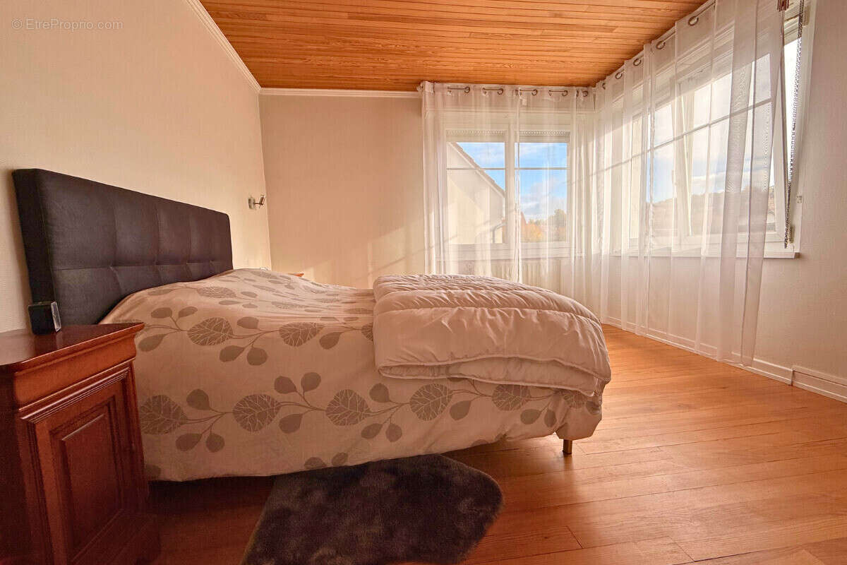 Maison à NIEDERBRONN-LES-BAINS