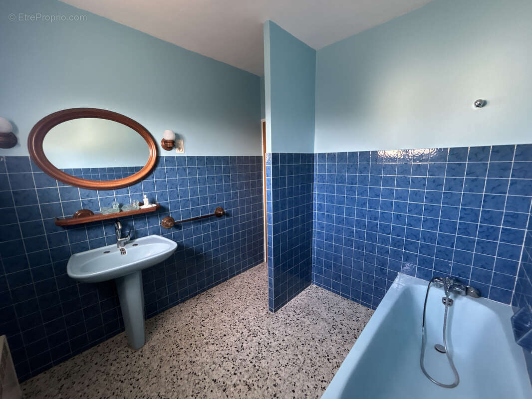 Maison à LEZIGNAN-CORBIERES