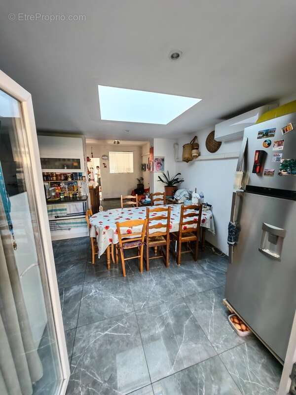 Pour famille ou investisseur Maison 1930 à vendre à WATTIGNIES (59) 6pièces,105m2,4 chambres, climatisatisée,petit jardinet - photo 8