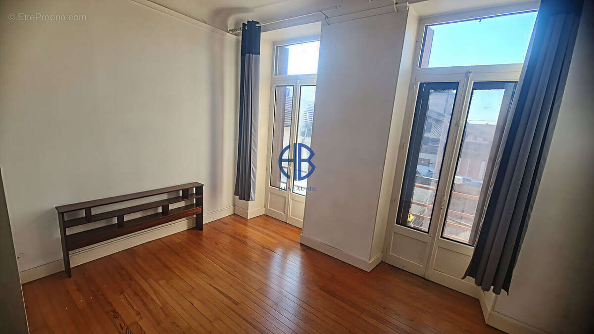 Appartement à LA COTE-SAINT-ANDRE