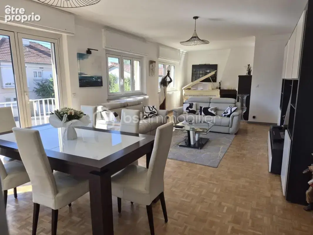  Montigny-lès-Metz – Maison familiale rénovée avec prestations de qualité - photo 7