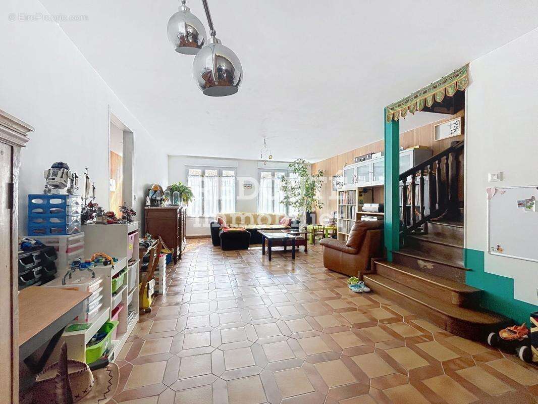 Suippes - à vendre - maison avec jardin - photo 3