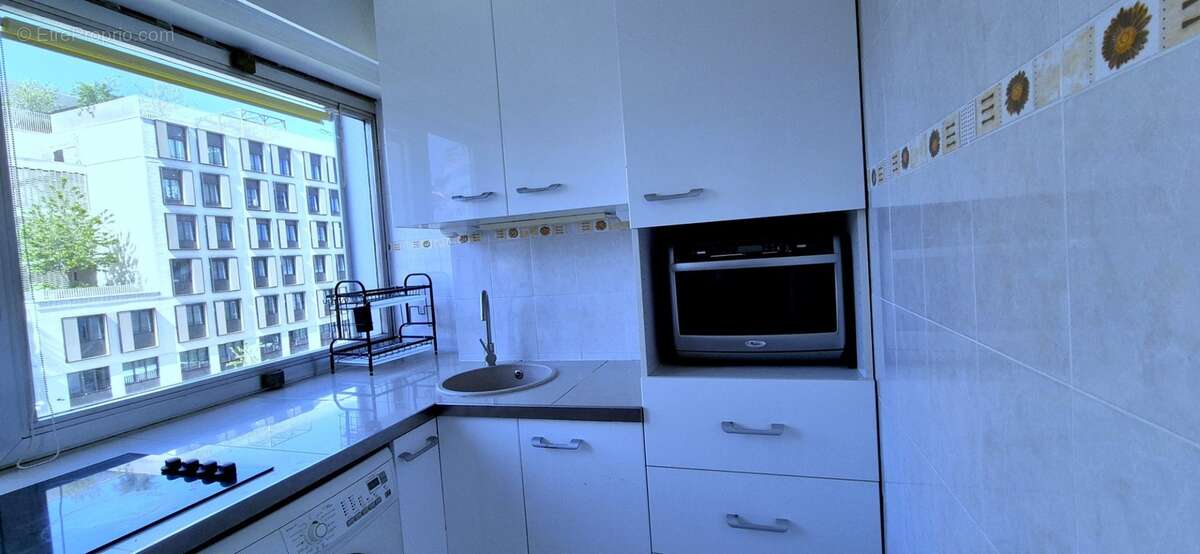 Appartement à vendre studio COURBEVOIE (92) proche quartier d'affaire de la Défense - photo 10